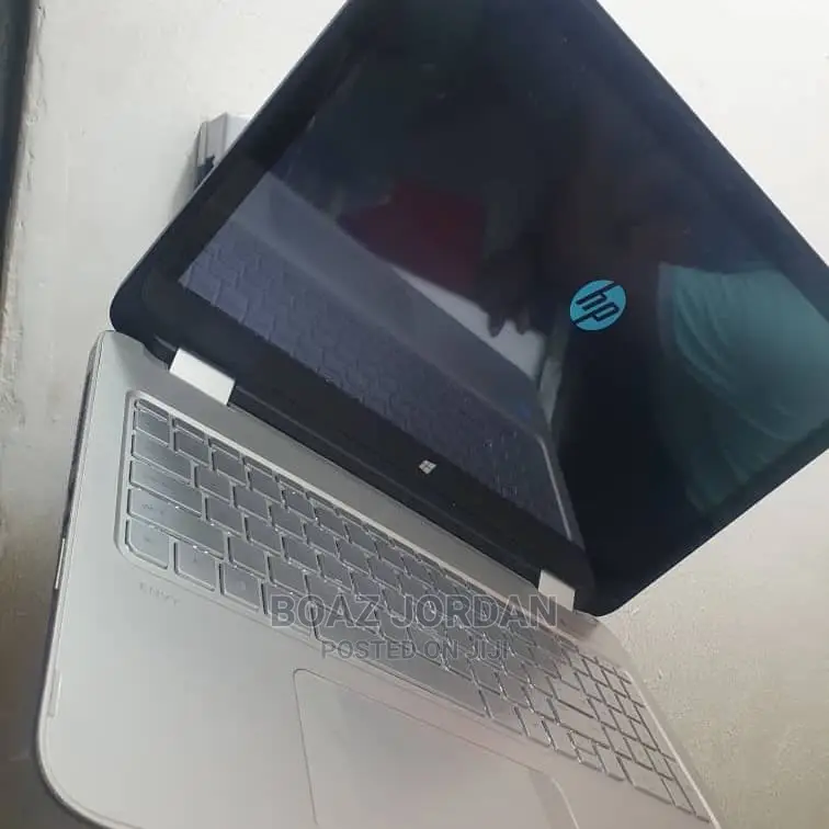 Laptop HP Envy 13 8GB Intel Core I7 HDD 500GB