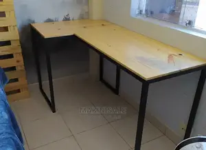 Meza Nzuri Ukiitaji Na Pallett Nzuri
