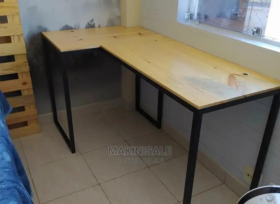Meza Nzuri Ukiitaji Na Pallett Nzuri