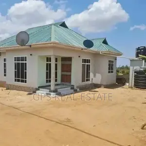 3bdrm House in Peter Slayo, Kinondoni for Sale