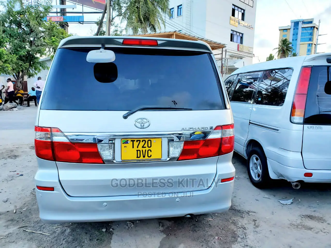 Toyota Alphard 2003 Silver