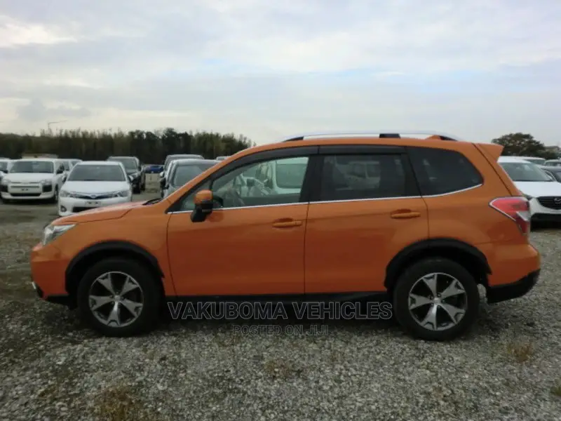 Subaru Forester 2015 Orange