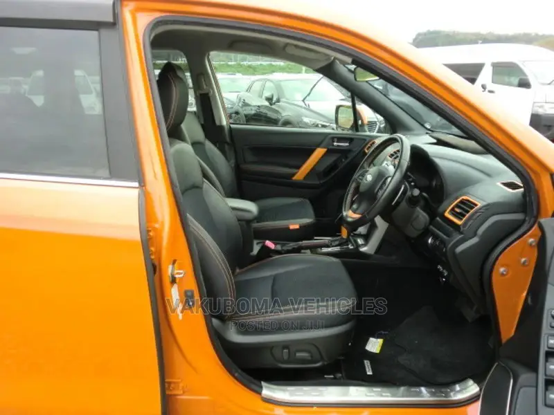 Subaru Forester 2015 Orange
