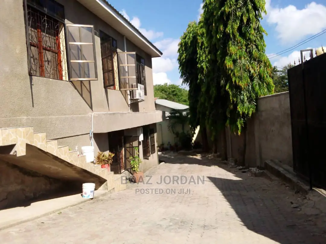 Furnished 6bdrm Apartment in Boaz Mwakyembe, Upanga East for Sale