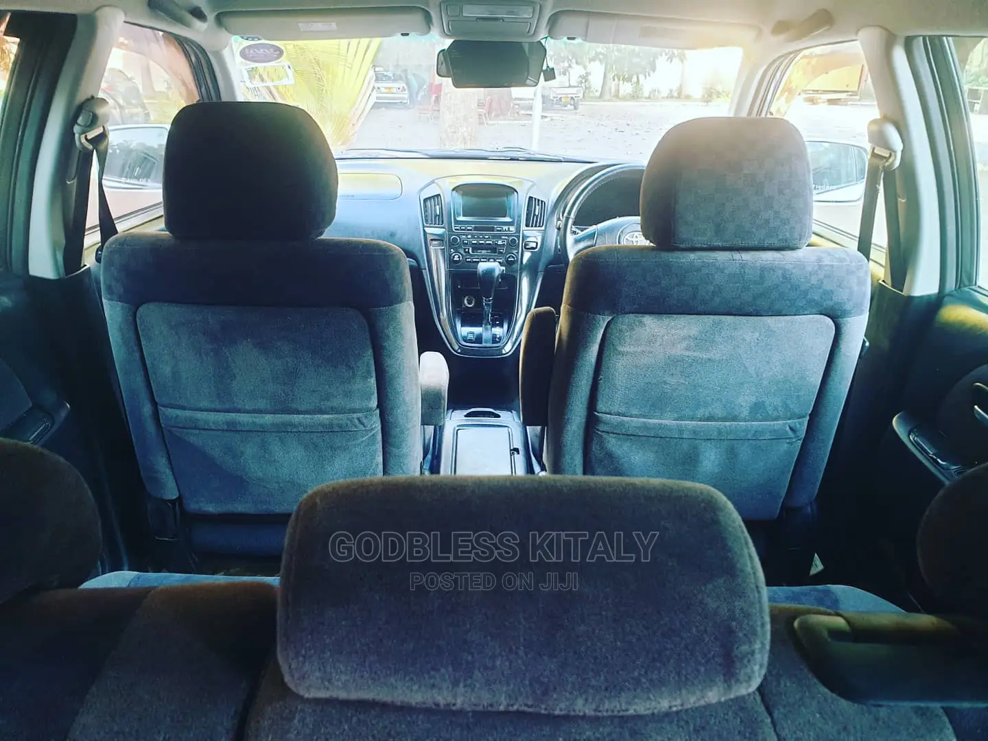 Toyota Harrier 2001 White