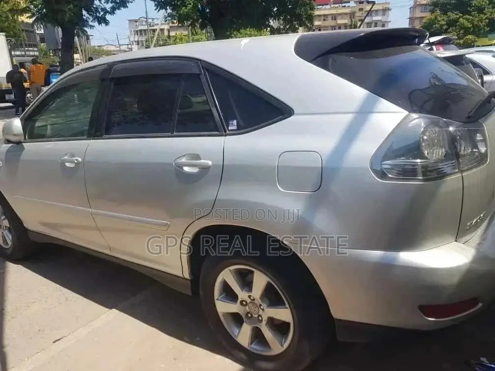 Toyota Harrier 2006 Silver
