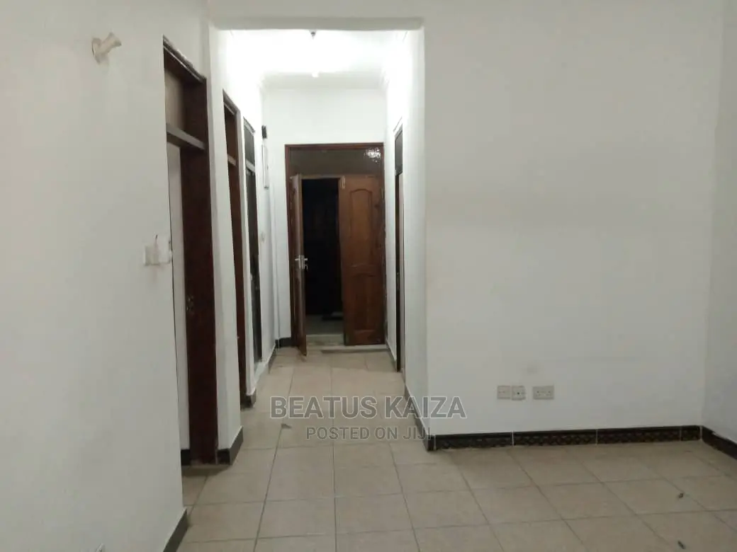 2bdrm Block of Flats in Msasani Namanga for rent