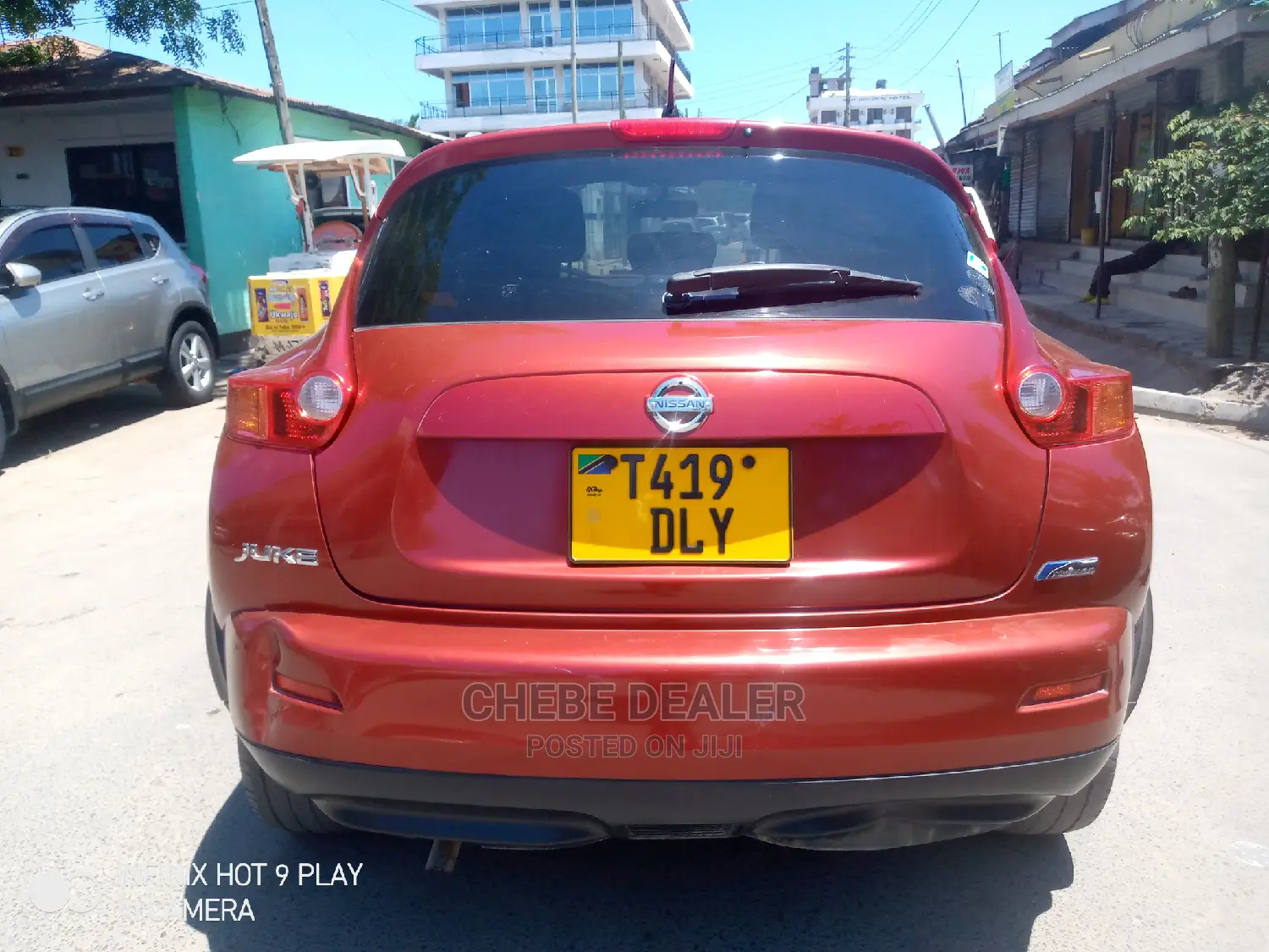 Nissan Juke 2004 Red
