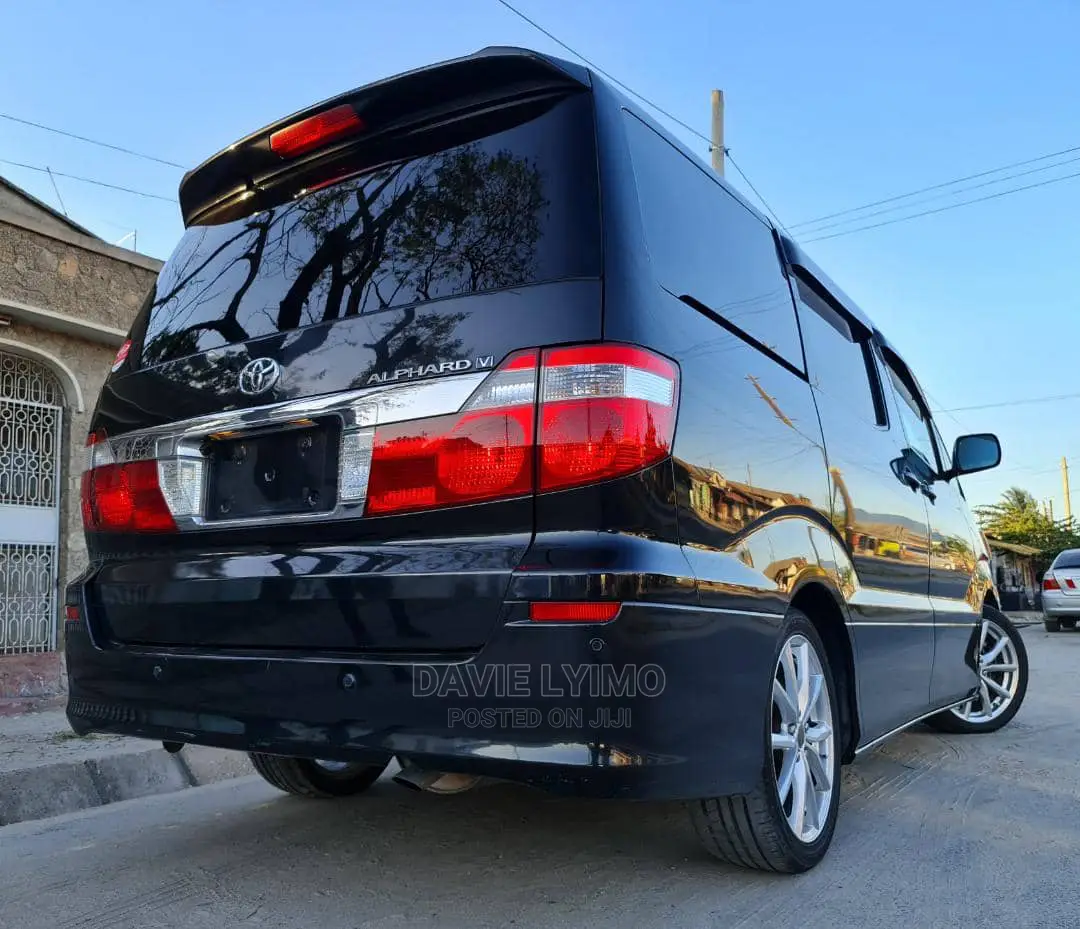 Toyota Alphard 2004 Black
