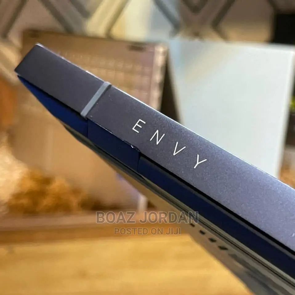 New Laptop HP Envy 15 16GB Intel Core I5 SSD 512GB