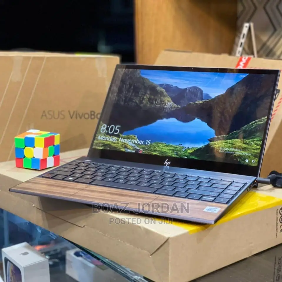 New Laptop HP Envy 13 8GB Intel Core I5 SSD 1T