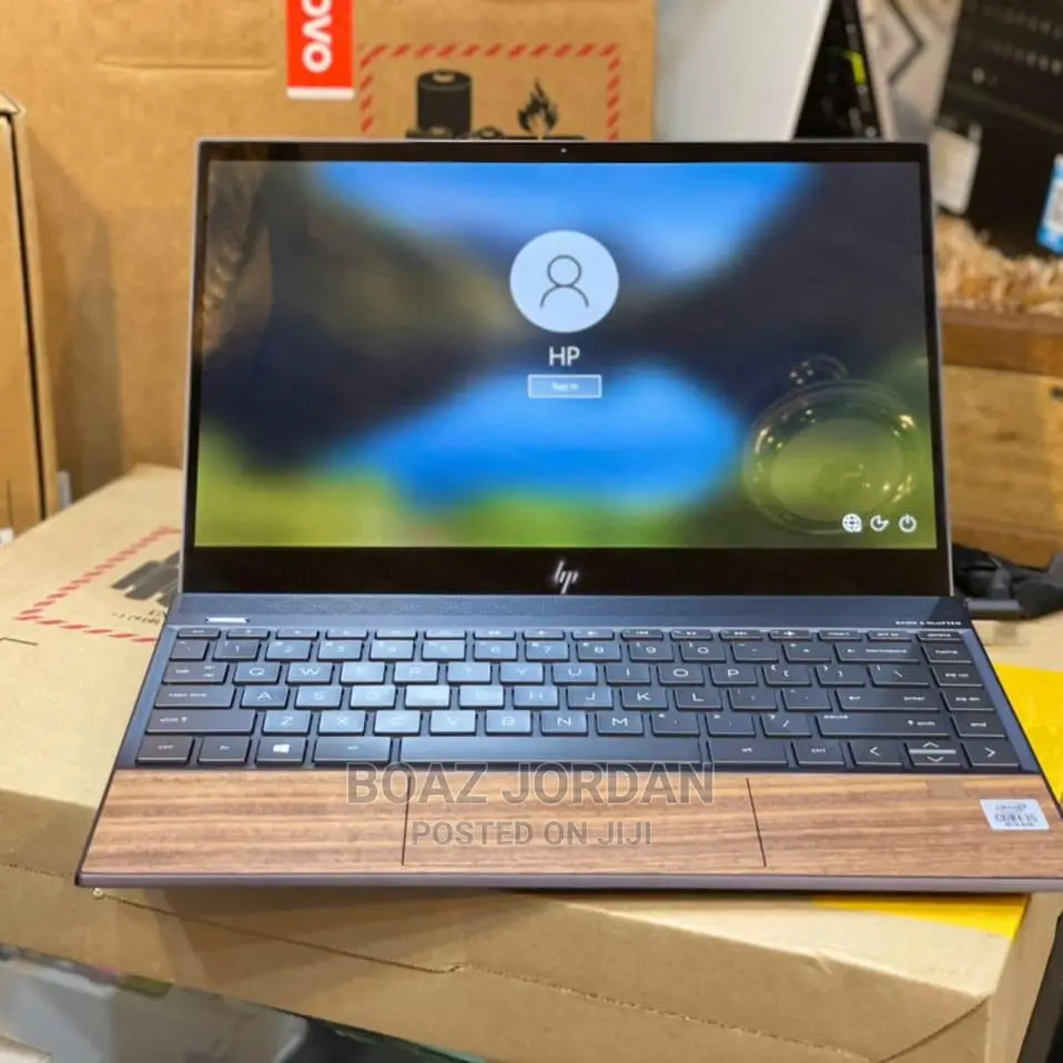 New Laptop HP Envy 13 8GB Intel Core I5 SSD 1T