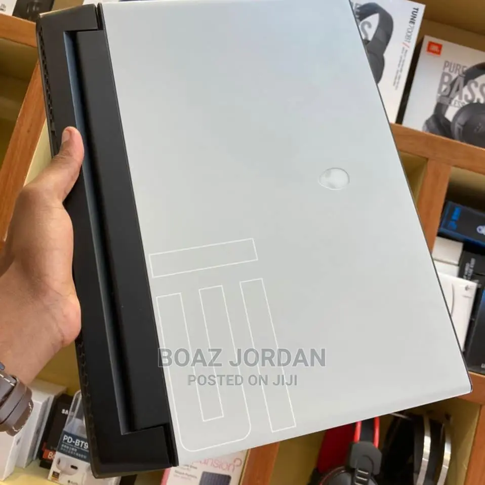 New Laptop Dell Alienware M15 R4 16GB Intel Core I7 SSD 1.5T