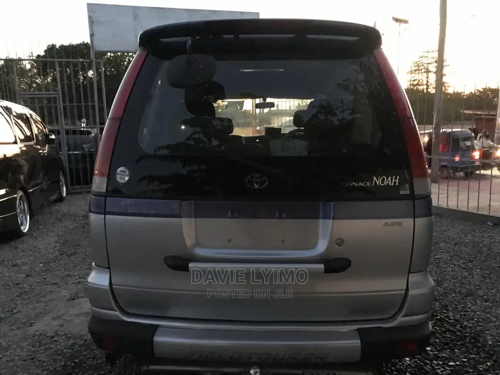Toyota Fielder 1999 Blue
