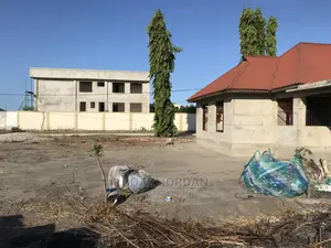 4bdrm Apartment in Boaz Mwakyembe, Goba for Sale