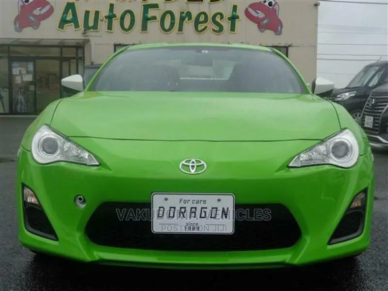 Toyota GT86 2015 Green