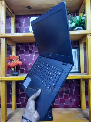 Laptop Dell Inspiron 14 3493 8GB Intel Core I5 SSD 1T