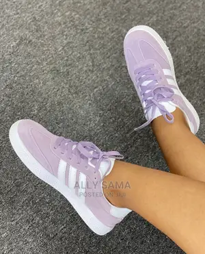 Lady's Shoes Adidas