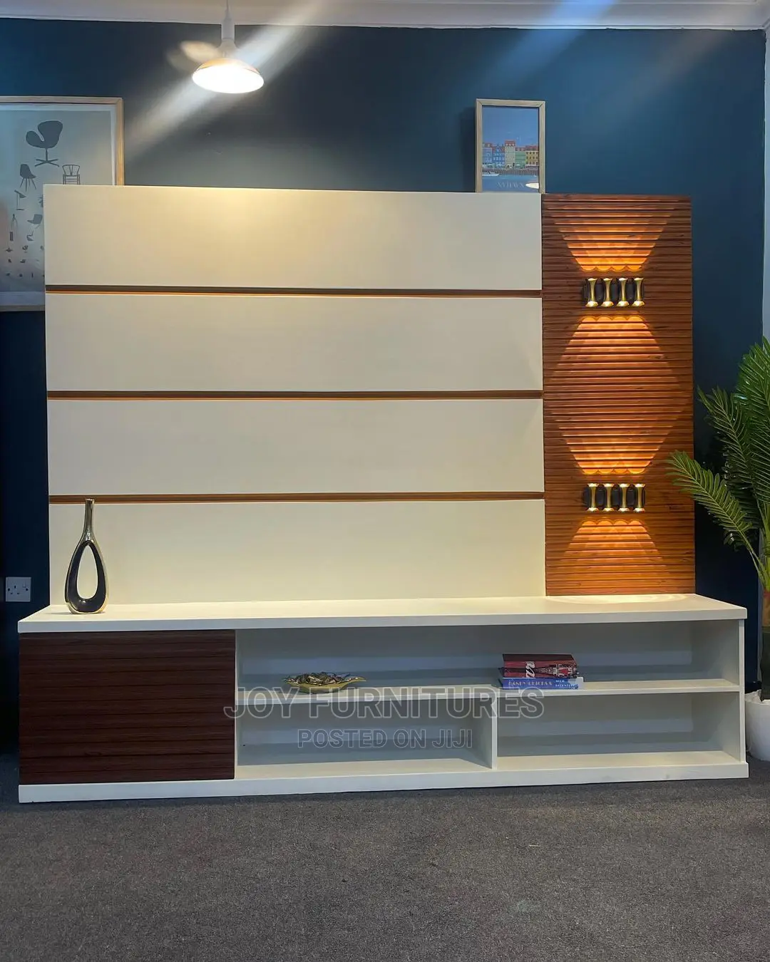 TV Stands (Class)