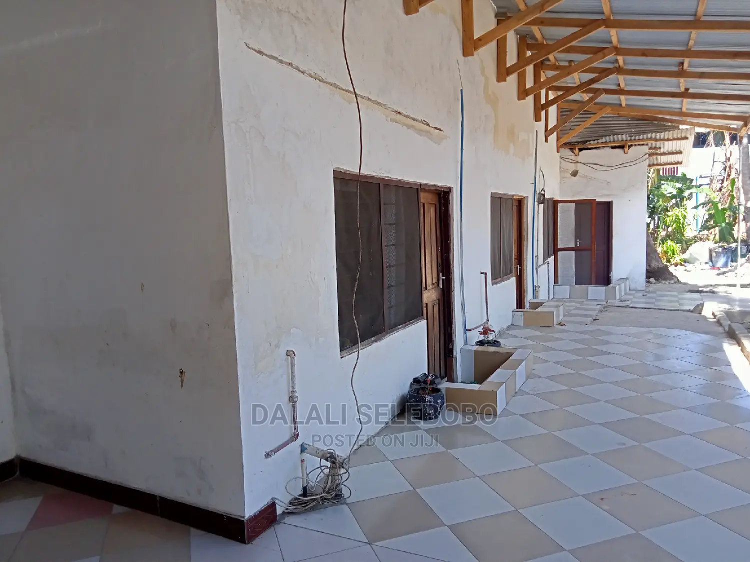 2bdrm Bungalow in Mliman Cty Mall, Kinondoni for Rent