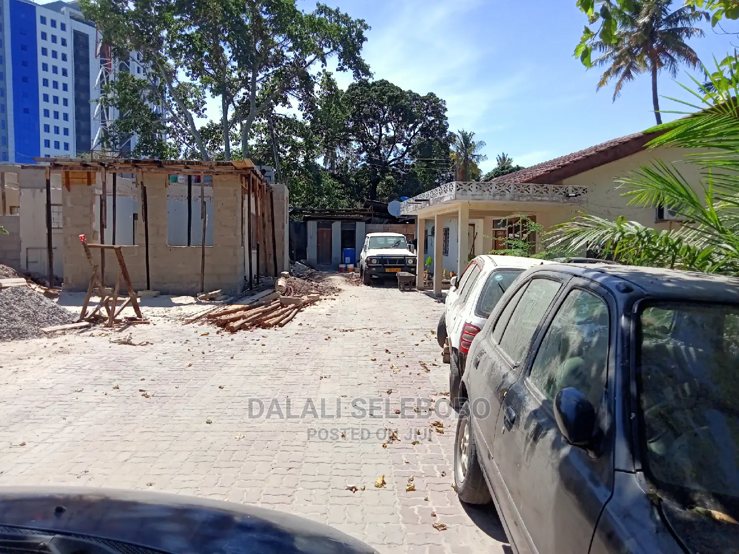2bdrm Bungalow in Mliman Cty Mall, Kinondoni for Rent