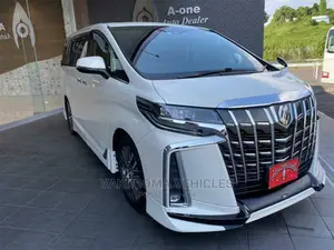 Toyota Alphard 2019 Pearl