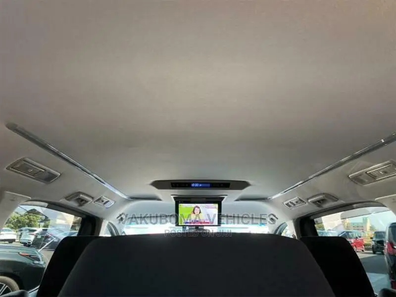 Toyota Alphard 2019 Pearl