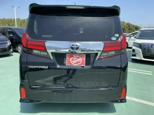 Toyota Alphard 2016 Black