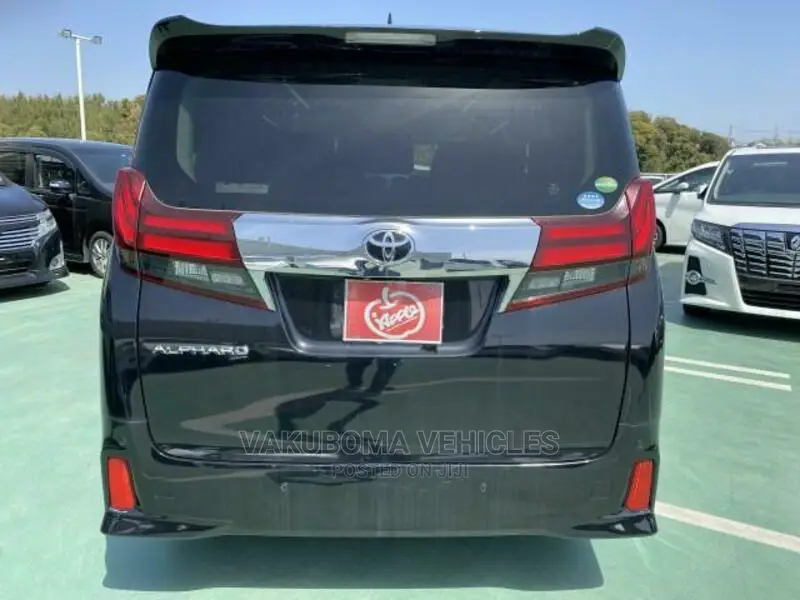 Toyota Alphard 2016 Black