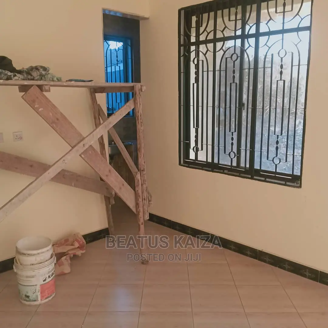 1bdrm Apartment in Kinondoni Kanisani for rent
