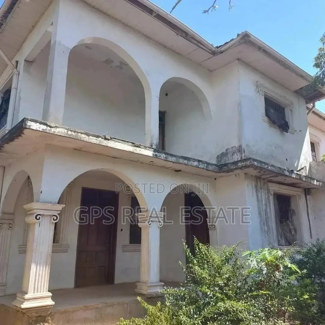6bdrm Bungalow in Peter Slayo, Kigamboni for Sale