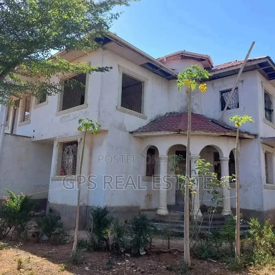 6bdrm Bungalow in Peter Slayo, Kigamboni for Sale