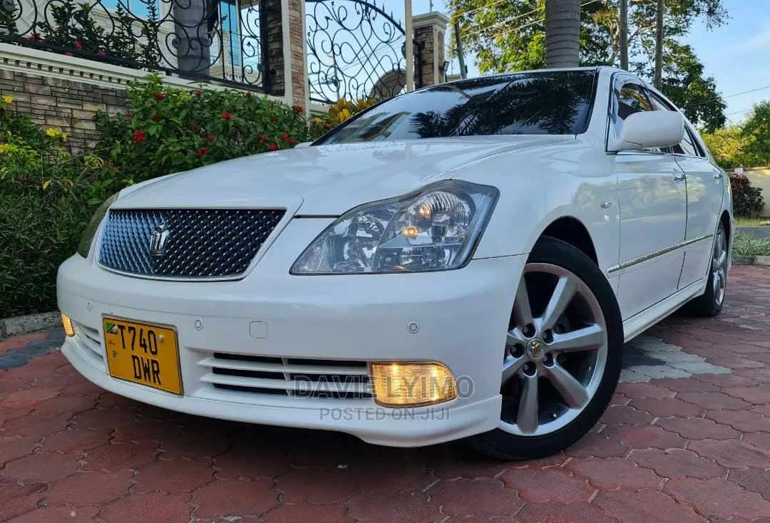 Toyota Crown 2003 Pearl