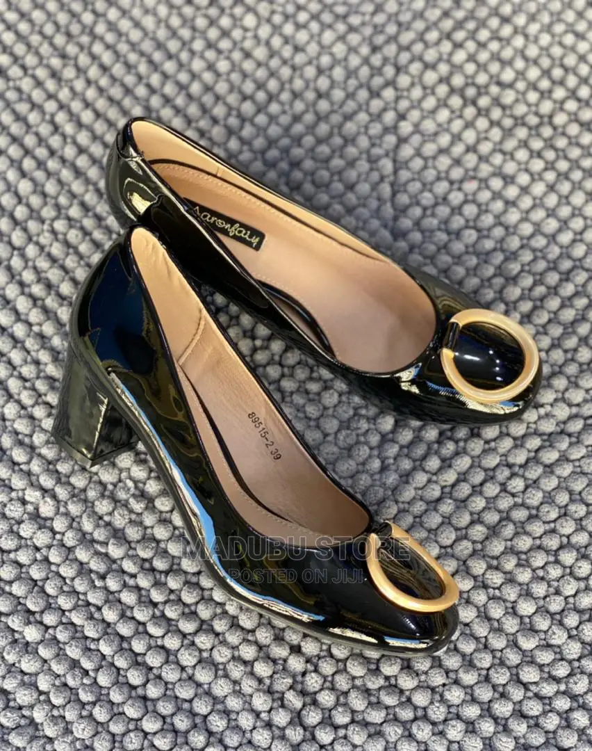 Women's Shoes