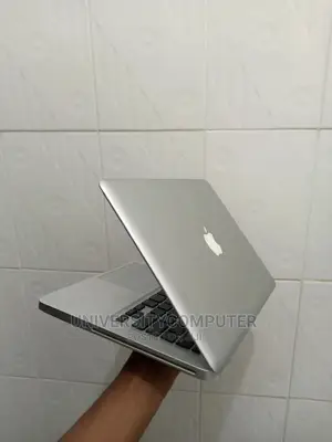 Laptop Apple MacBook Pro 2010 4GB Intel Core 2 Duo HDD 320GB