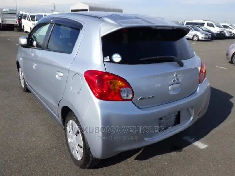 Mitsubishi Mirage 2012 Silver