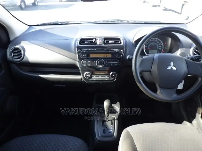 Mitsubishi Mirage 2012 Silver