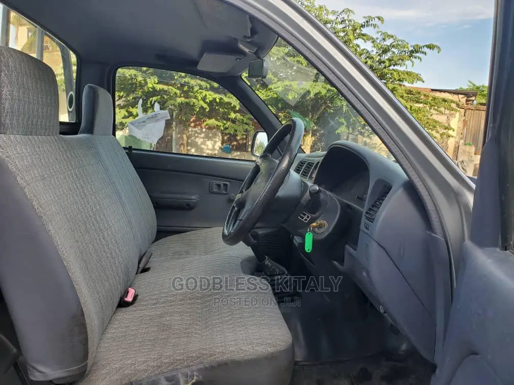 Toyota Hilux 2004 Beige