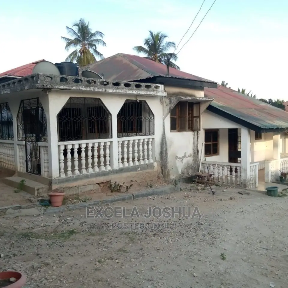4bdrm House in , Kimara for sale