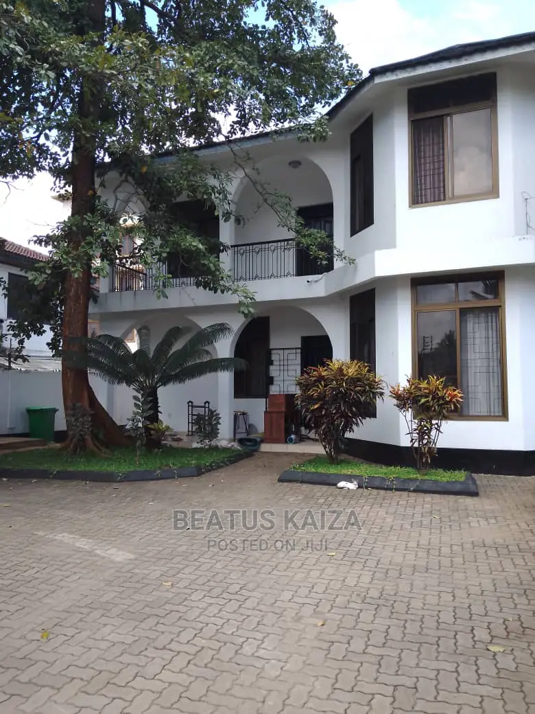 4bdrm Bungalow in Burberque Street, Msasani for Rent