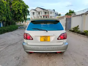 Toyota Harrier 1999 Silver
