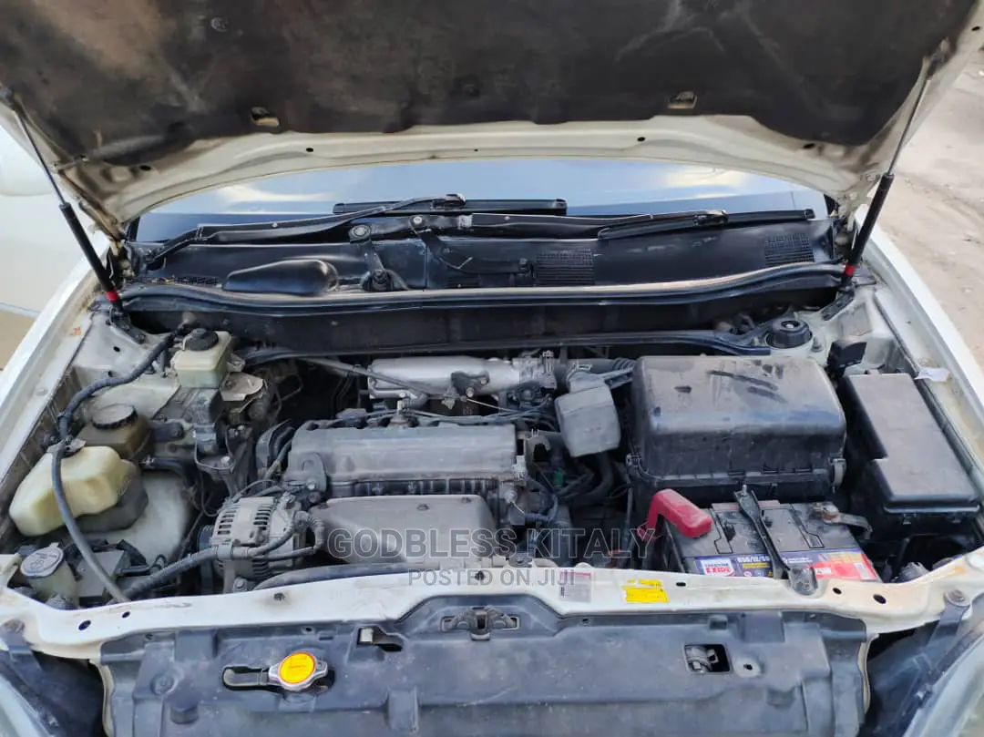 Toyota Harrier 1999 Silver