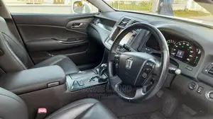 Toyota Crown 2008 Pearl