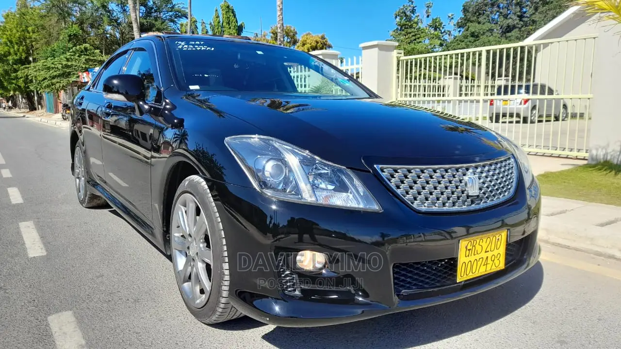 Toyota Crown 2008 Black