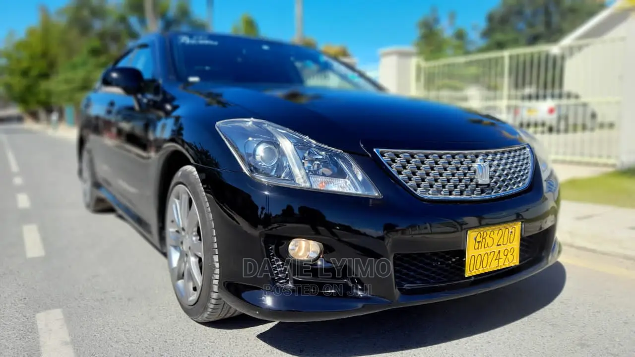 Toyota Crown 2008 Black