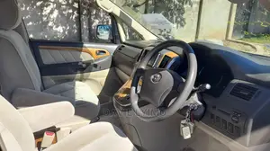 Toyota Alphard 2006 Silver
