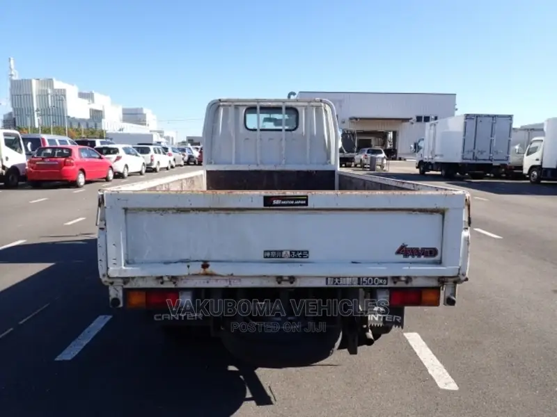 Canter Cargo Truck
