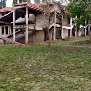 Shule Inauzwa Mbezi Luguruni