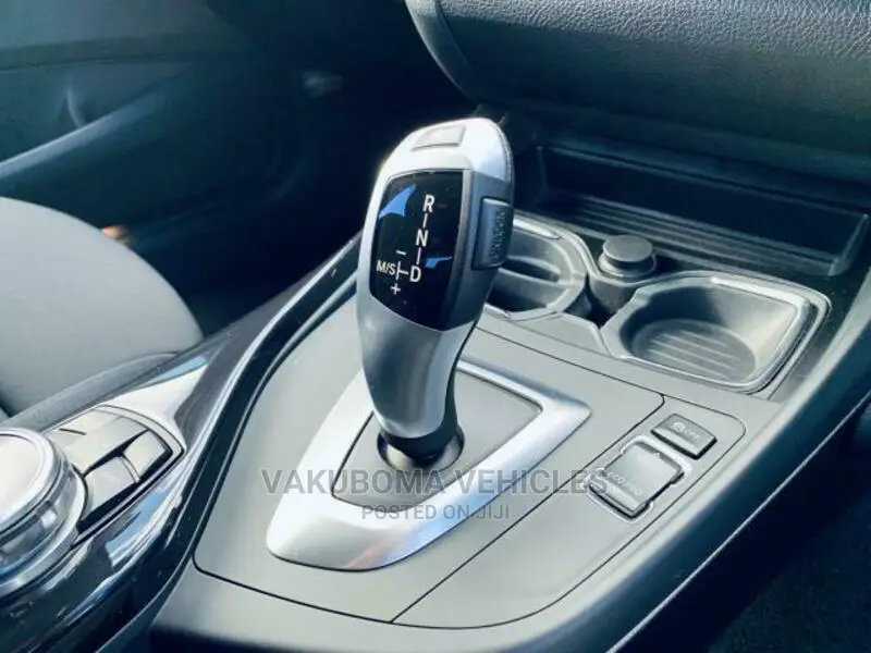 BMW 120i 2014 Pearl