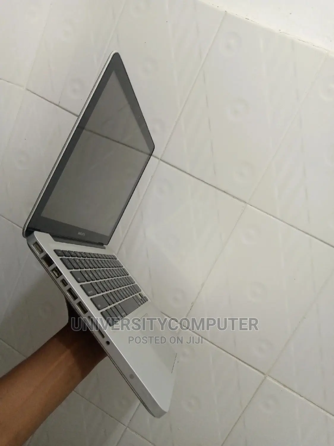 Laptop Apple MacBook Pro 2010 4GB Intel Core 2 Duo HDD 500GB